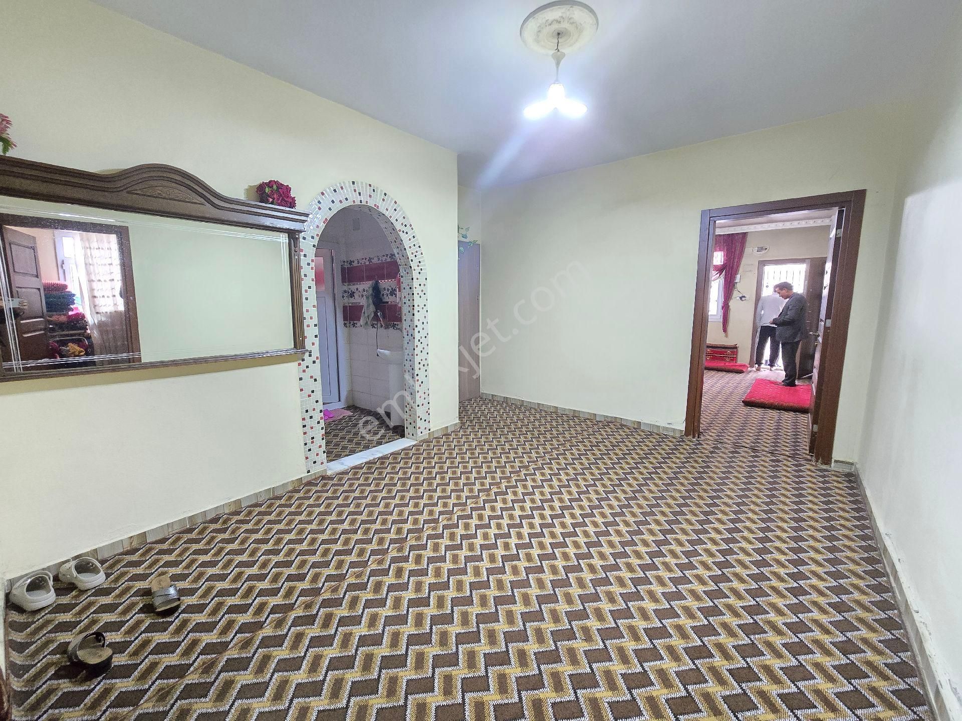 Yüreğir Bahçelievlerde Tek Katlı Satılık Müstakil - Görsel 10