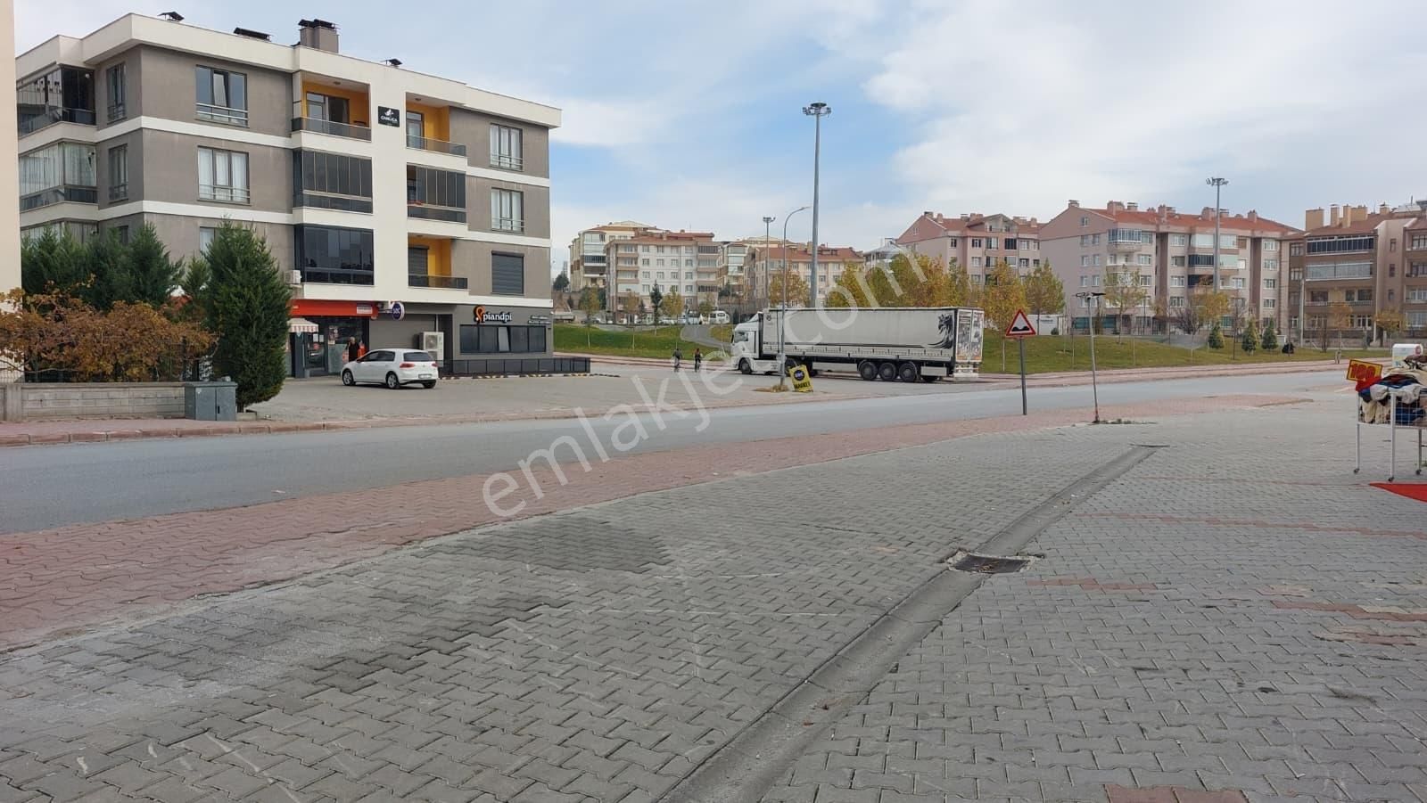 Sancak Mah. Novada Avm Yakını 30m2 Yatırıma Uygun Satılık Dükkan - Görsel 3