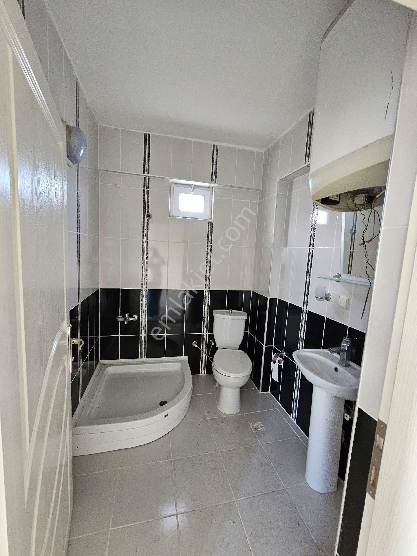 Gönen Plevne Mh. 3 Katlı Müstakil Bahçeli Satılık Tripleks - Görsel 6