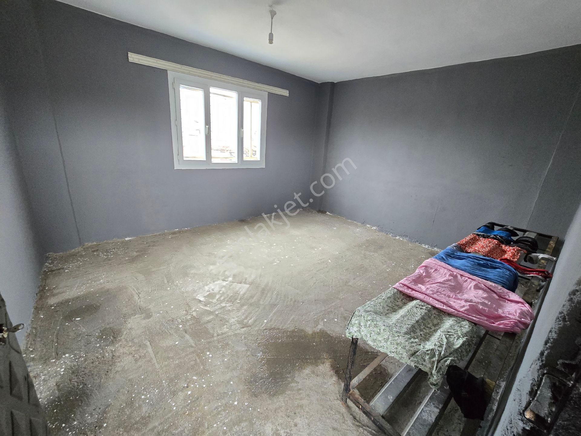 Yüreğir Bahçelievlerde 2.5 Katlı Satılık Müstakil - Görsel 26