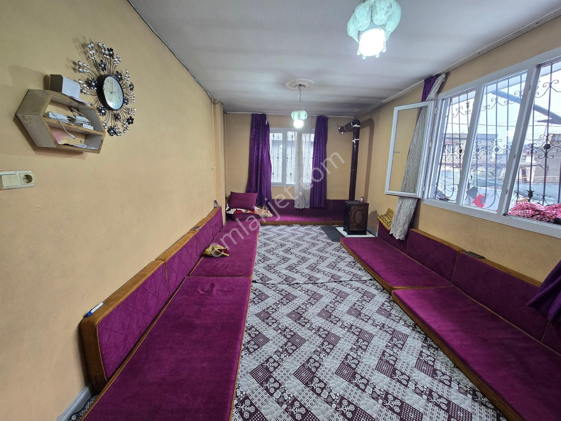 Yüreğir Bahçelievlerde 2.5 Katlı Satılık Müstakil - Görsel 2