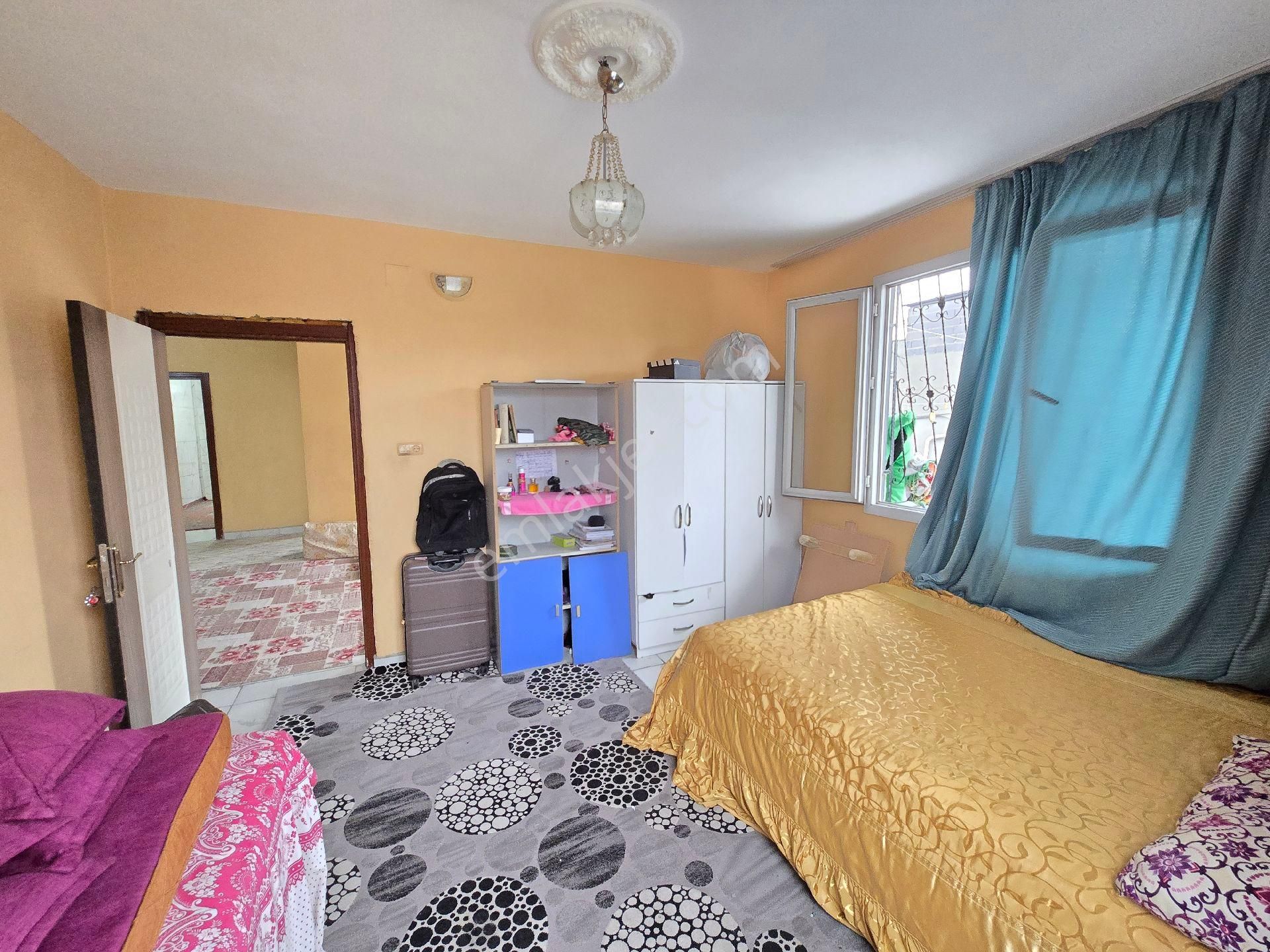 Yüreğir Bahçelievlerde 2.5 Katlı Satılık Müstakil - Görsel 15