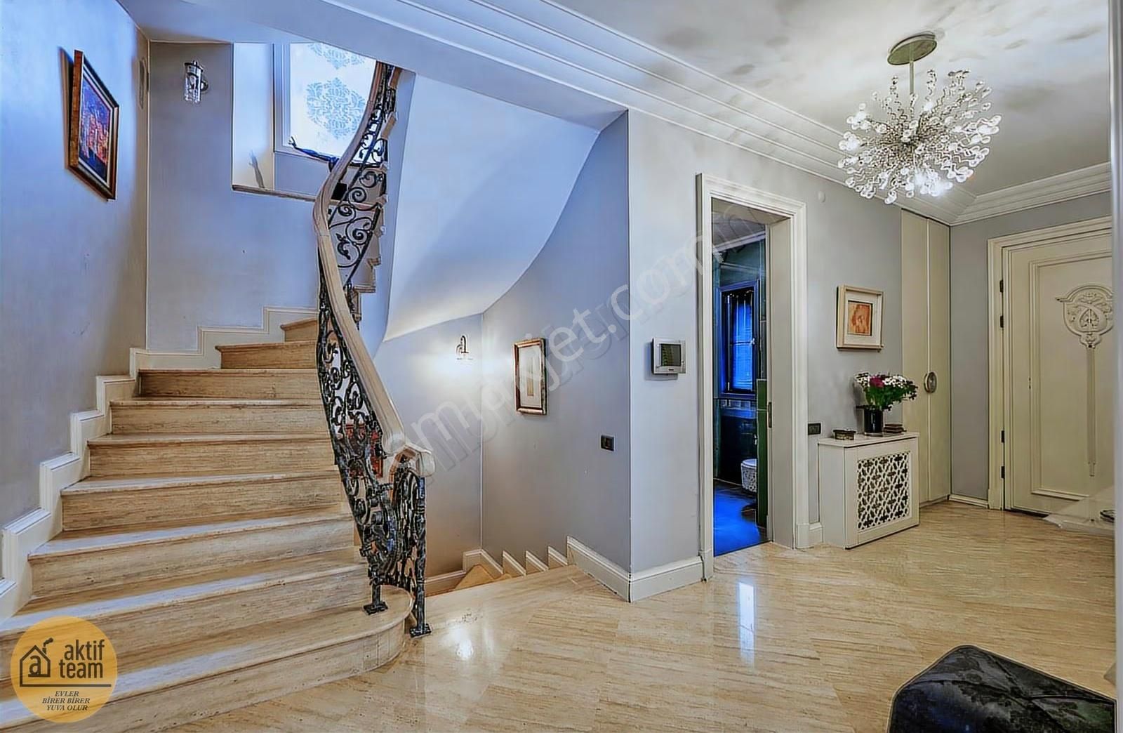 Hidiv Evlerinde Satılık Doğa İle İç İçe, Geniş Ve Lüks 7+2 Villa - Görsel 11