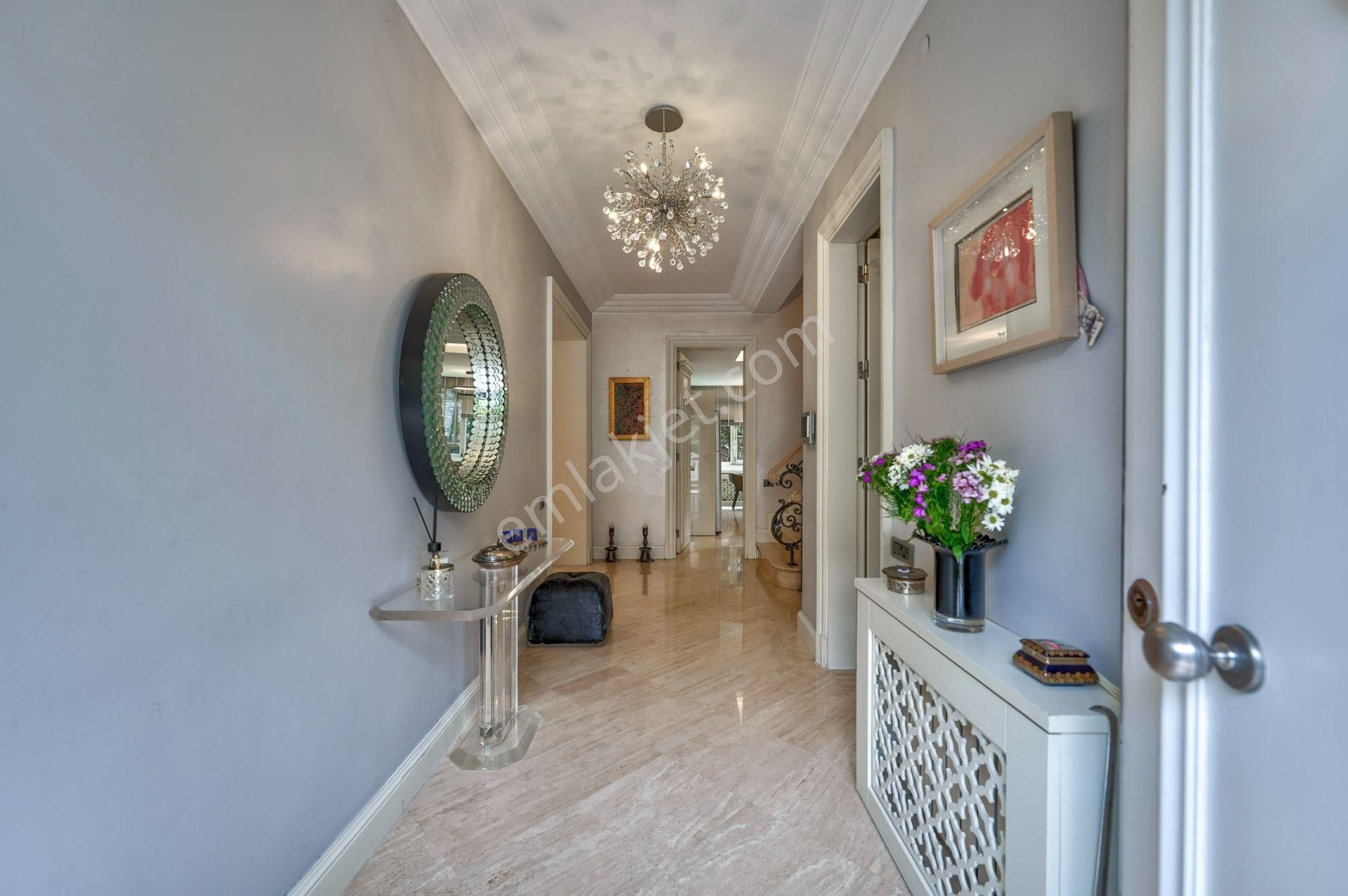 Hidiv Evlerinde Satılık Doğa İle İç İçe, Geniş Ve Lüks 7+2 Villa - Görsel 25