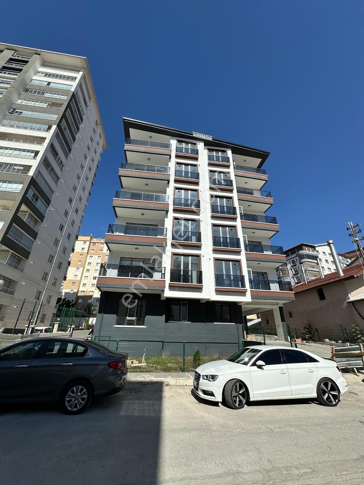 Kılıçsoy'dan Güventepe 3. Kat Güneydoğu Cephe Sıfır İskanlı