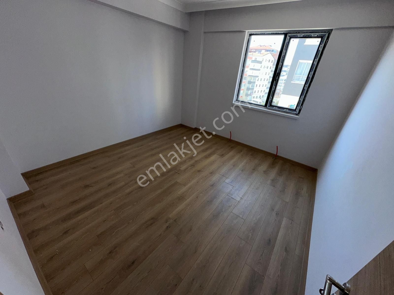 Kılıçsoy'dan Güventepe 3. Kat Güneydoğu Cephe Sıfır İskanlı - Görsel 23