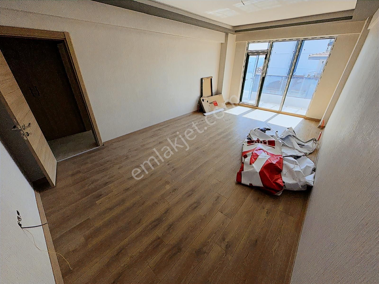 Kılıçsoy'dan Güventepe 3. Kat Güneydoğu Cephe Sıfır İskanlı - Görsel 5