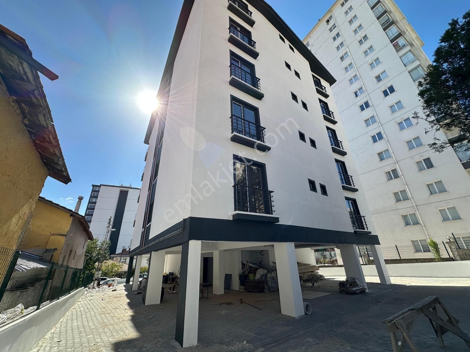 Kılıçsoy'dan Güventepe 3. Kat Güneydoğu Cephe Sıfır İskanlı - Görsel 33