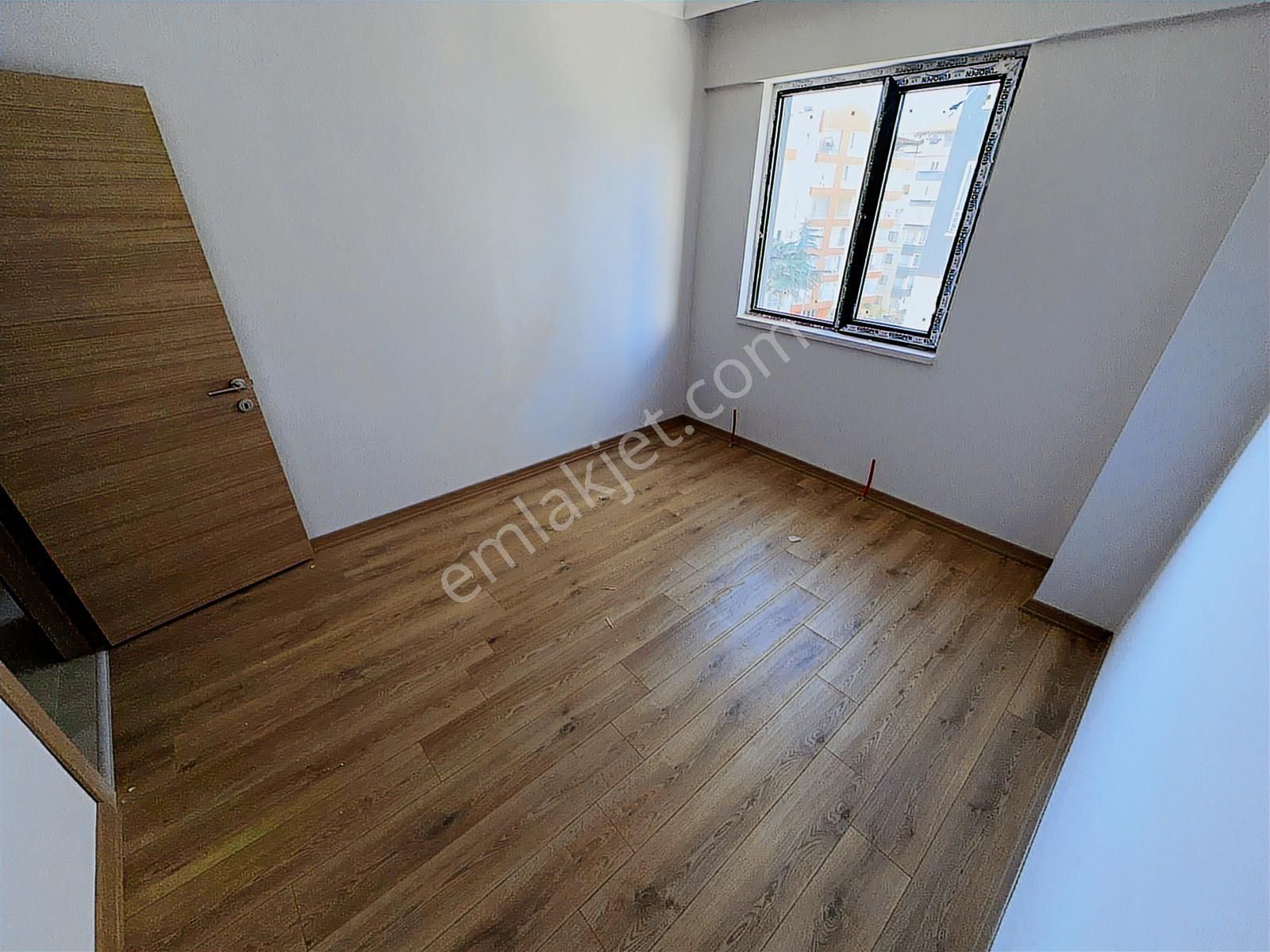 Kılıçsoy'dan Güventepe 3. Kat Güneydoğu Cephe Sıfır İskanlı - Görsel 16