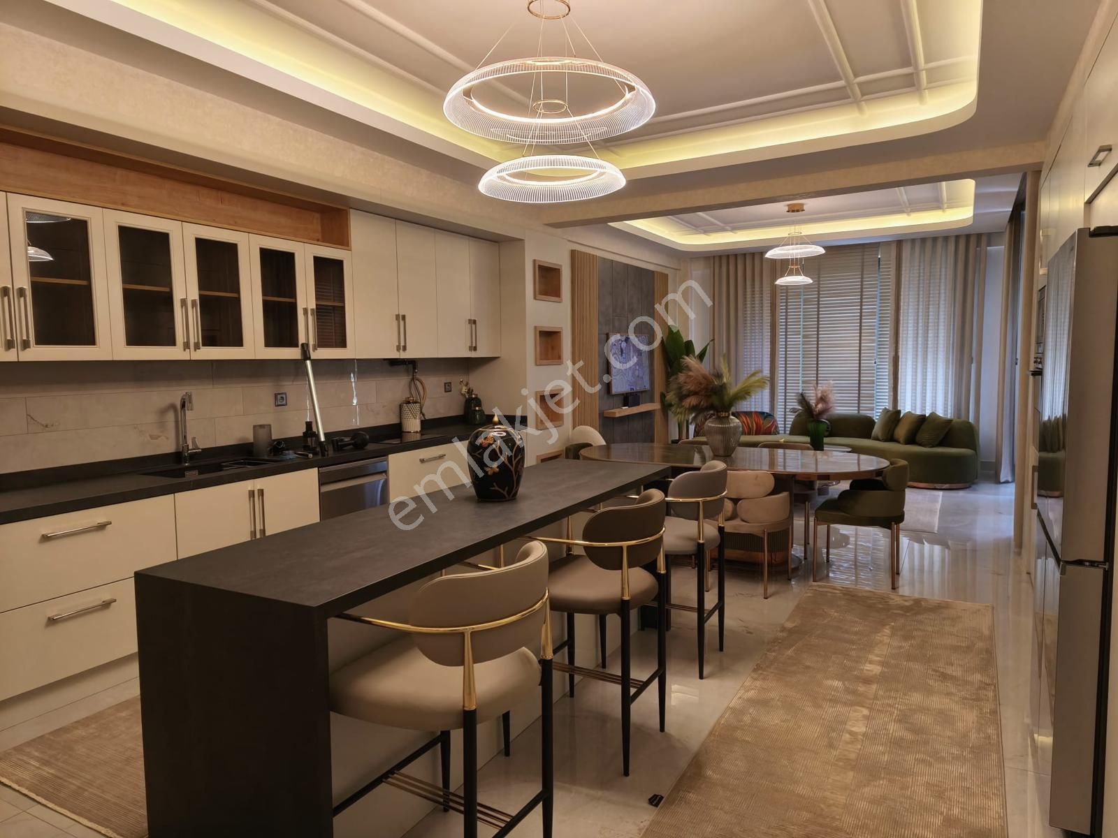 Makro Life Gayrimenkul'den Satılık Umut Nazende Villalarında Göz Kamaştıran Lüks Triplexs Villa - Görsel 15