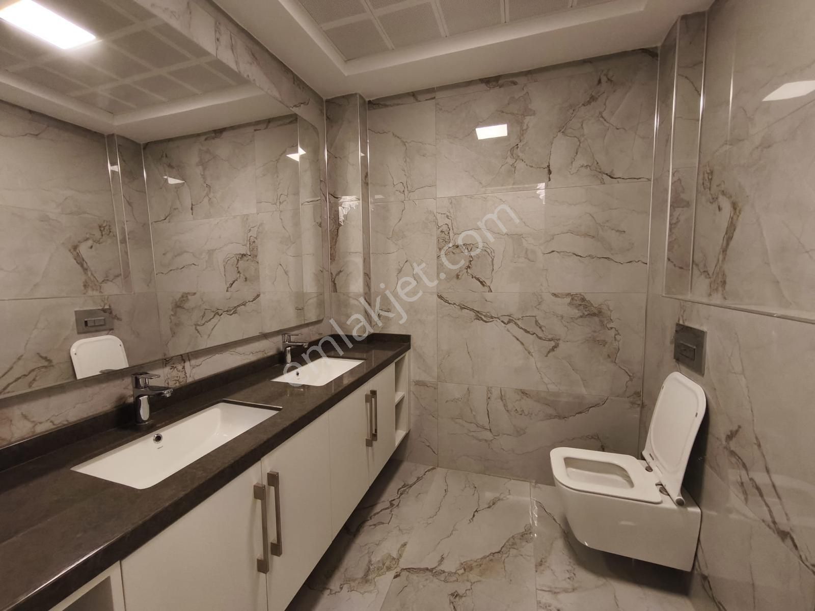 Makro Life Gayrimenkul'den Satılık Umut Nazende Villalarında Göz Kamaştıran Lüks Triplexs Villa - Görsel 13