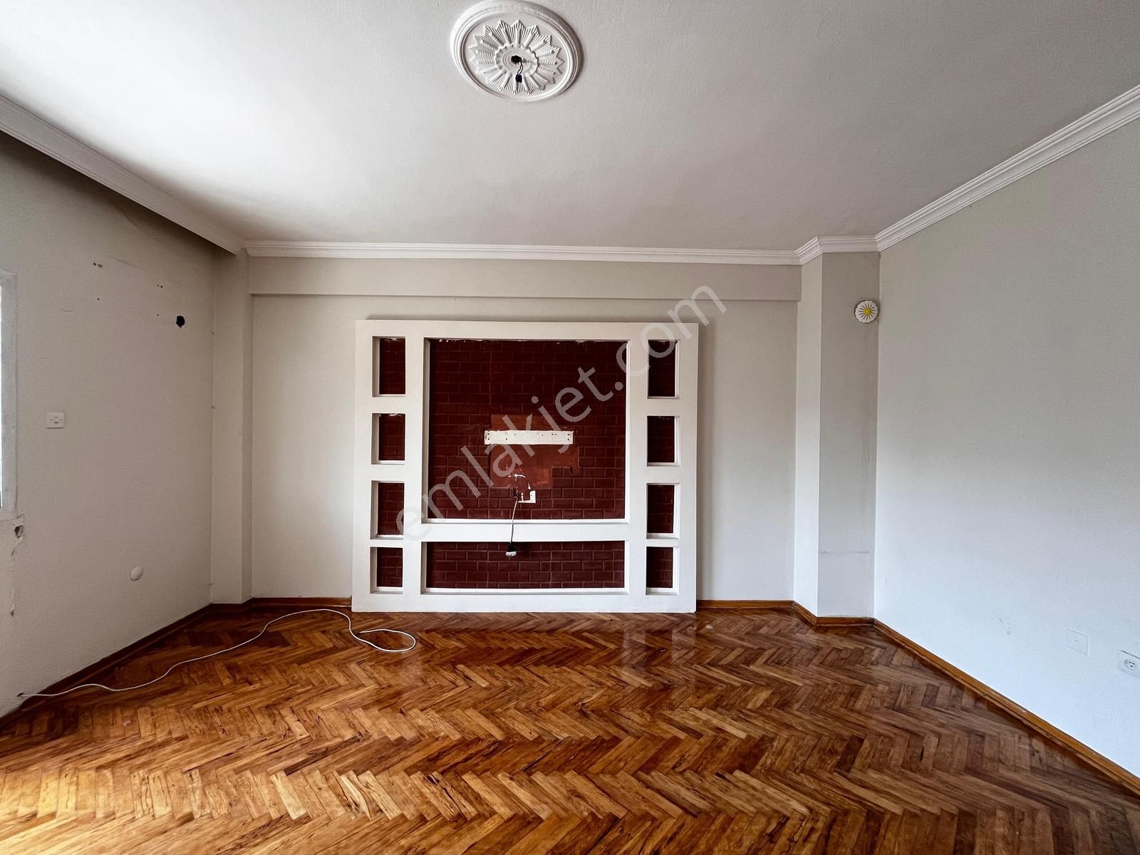 Hs'den Fırsatlık 3+1 Kiralık Daire - Görsel 8