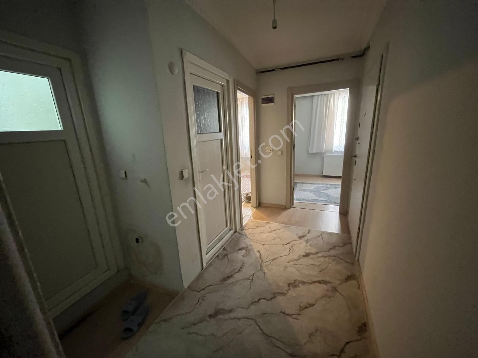 Yaşar Emlaktan Satılık Daire 2+1 Esenyurt - Görsel 3