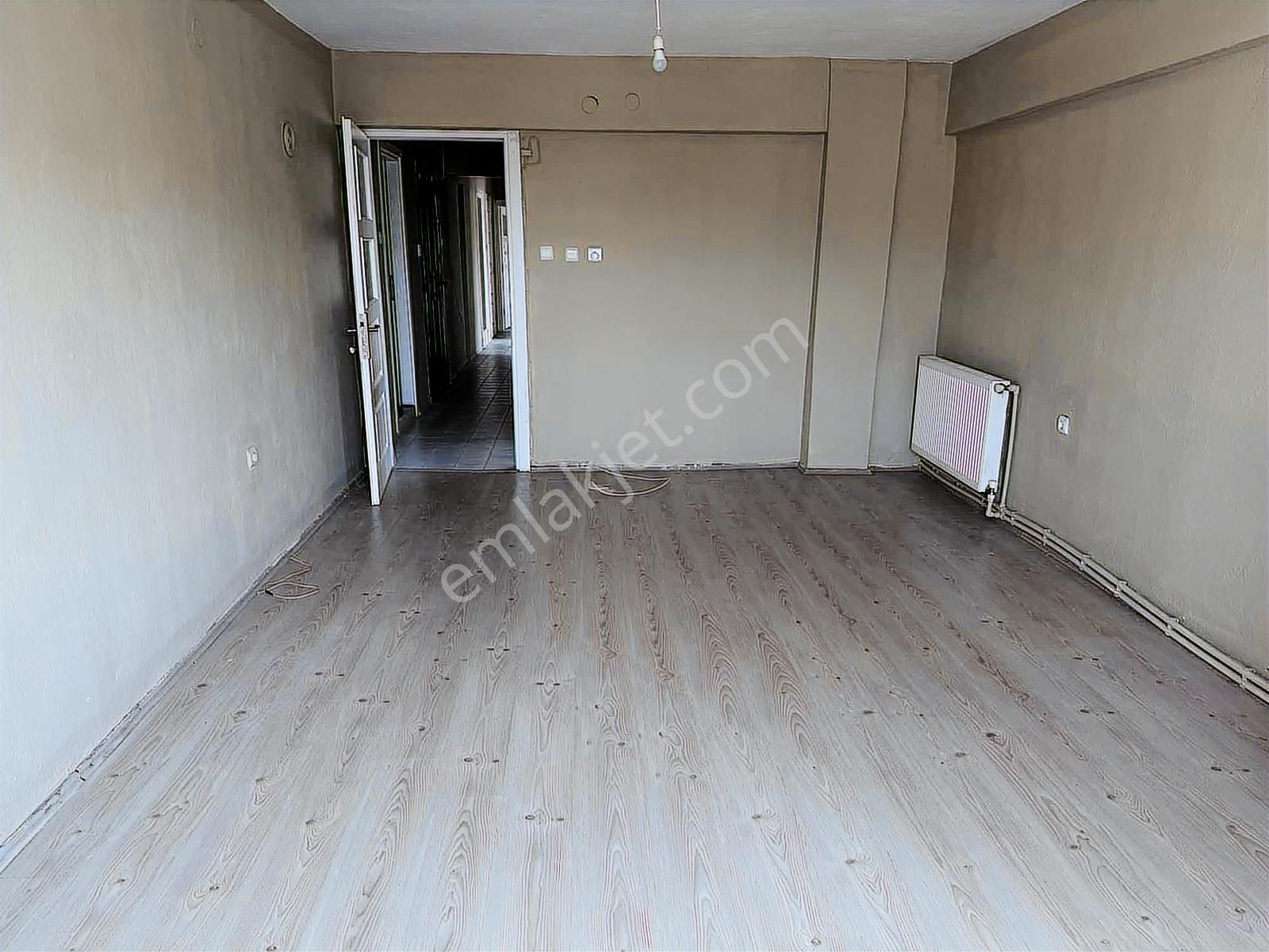 İzmir Bornova Erzene Mah 3+1 Kombili Kiralık Daire - Görsel 7