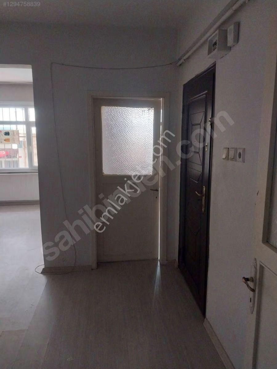 Litros'tan Turgut Reis Mahallesi 2+1 Kiralık Giriş Kat 95m² Daire - Görsel 2