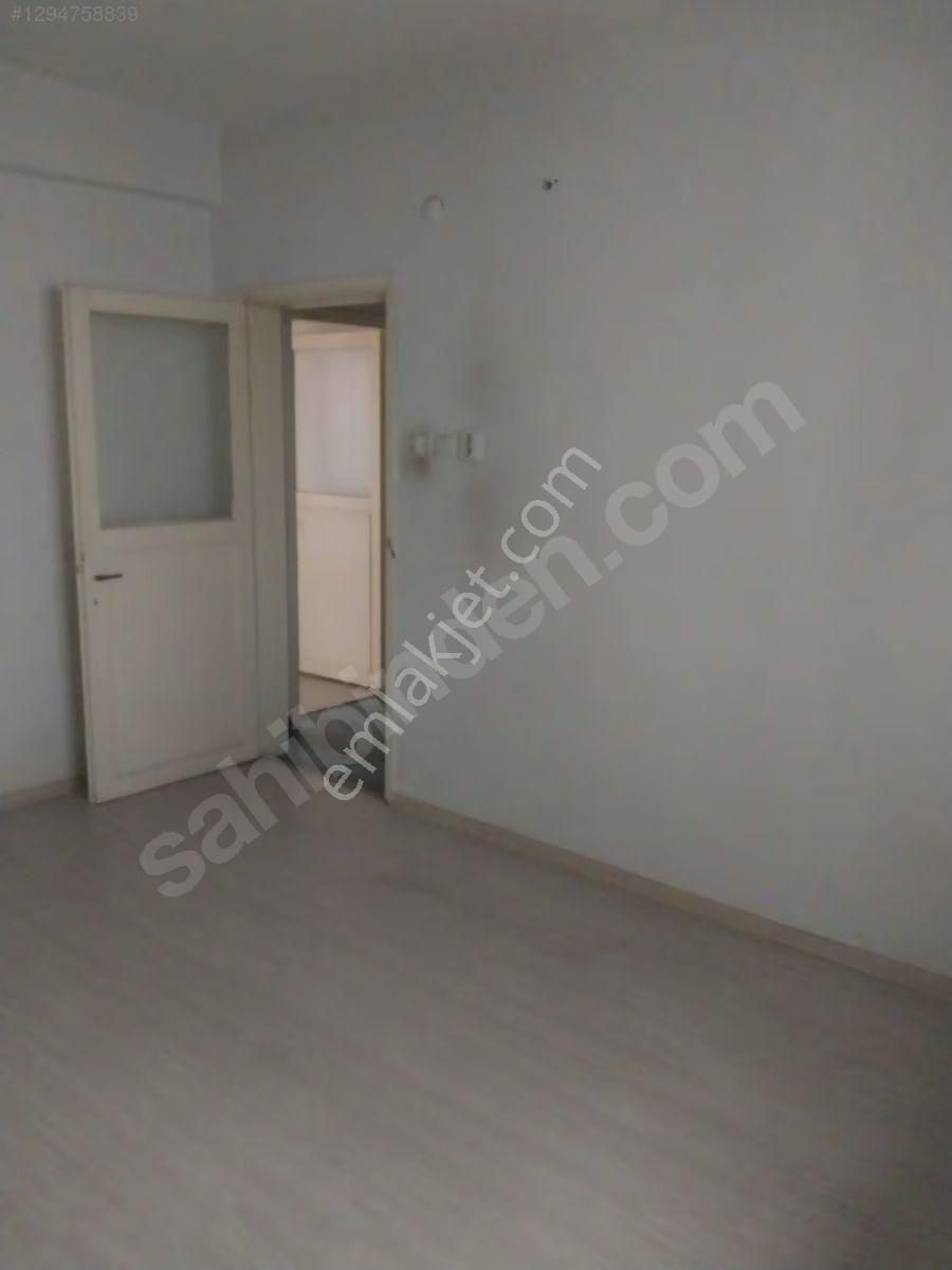 Litros'tan Turgut Reis Mahallesi 2+1 Kiralık Giriş Kat 95m² Daire - Görsel 3