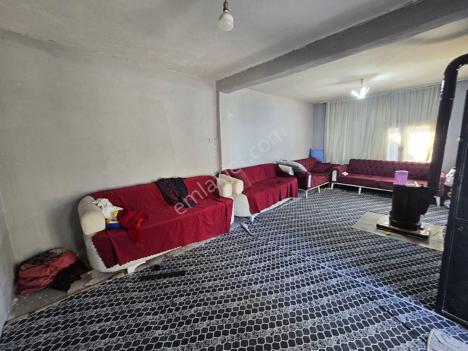 Bahçelievlerde 3+1 Bahçeli Tek Katlı Satılık Müstakil - Görsel 18