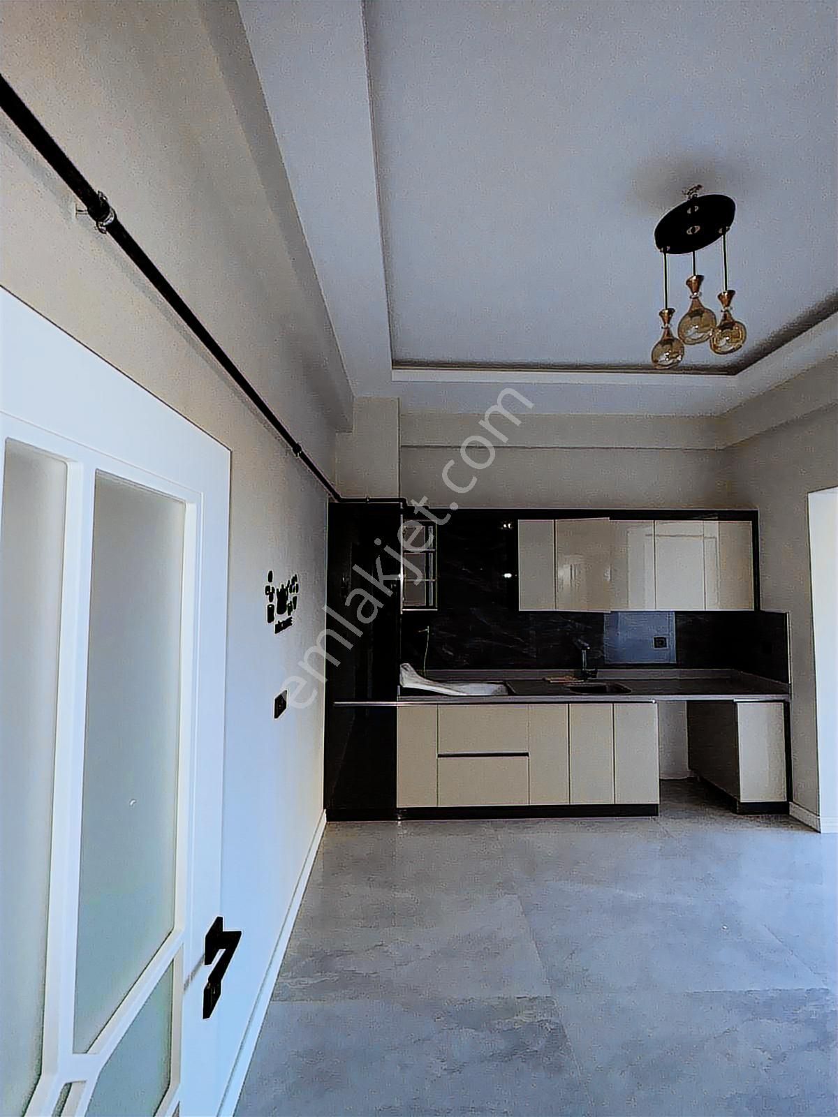 Aşinadan İbni Sina'da Satılık Site İçerisinde Sıfır 2.5+1 Daire - Görsel 15