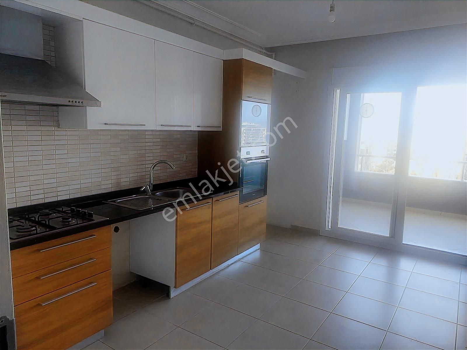 Irmak Mah.de 3+1 125 M2 Arakat Kiralık Daire - Görsel 2