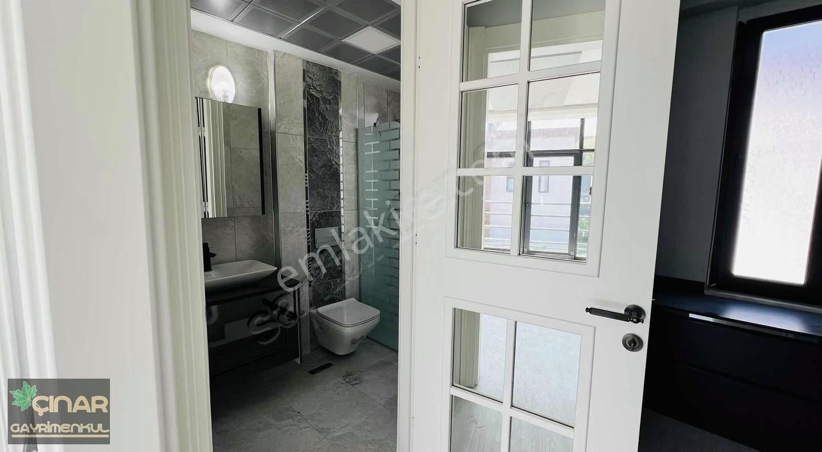 Eğribucak'ta 450 M2 Arsalı Meskenli 4+1 Satılık Lüks Köşe Villa - Görsel 20