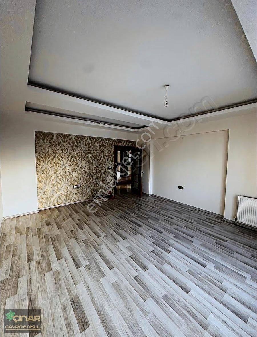 İldem 1 'e Yürüme Mesafesinde 3+1 Ara Kat Köşe Daire - Görsel 4