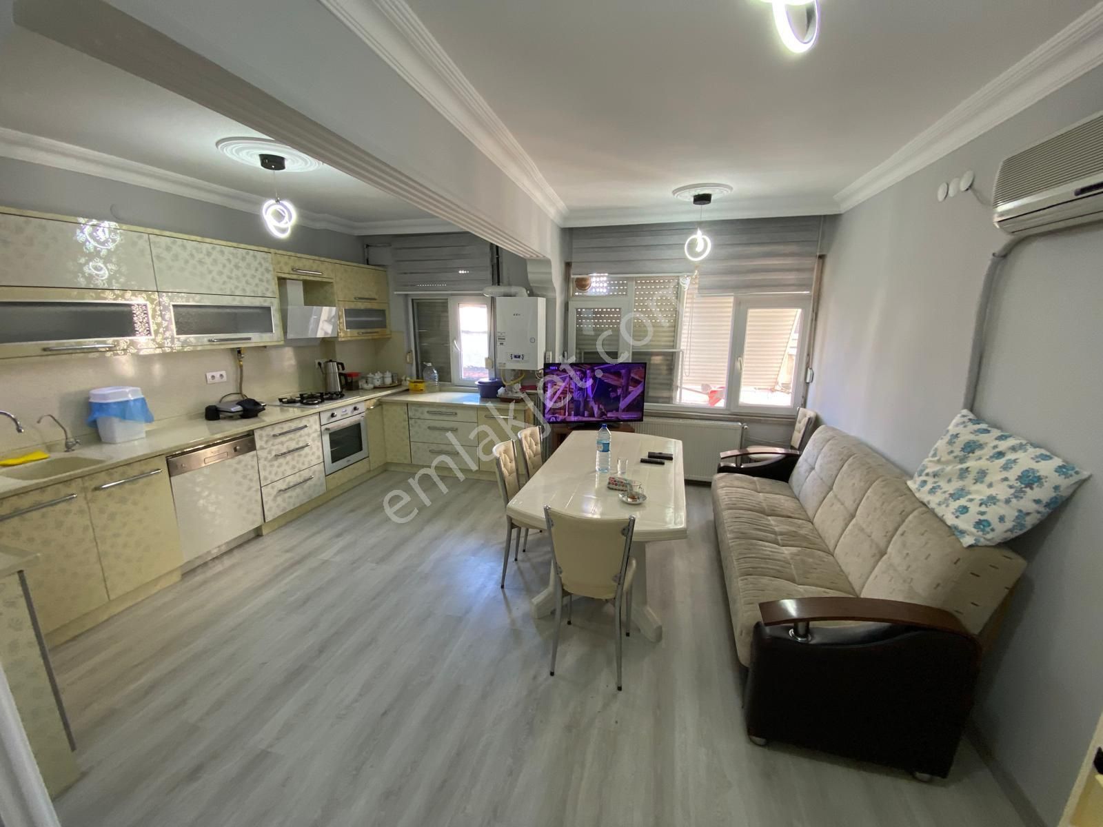 Balıkesir Edremit Gaziilyas Mahallesi Satılık 4+1 Kat Dublex Daire - Görsel 2