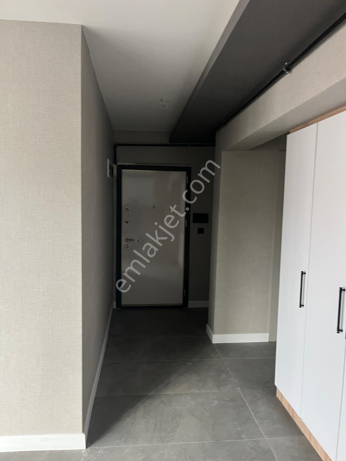 Çankaya Kırkkonaklarda Katta Satılık Sıfır 1+1 Daire