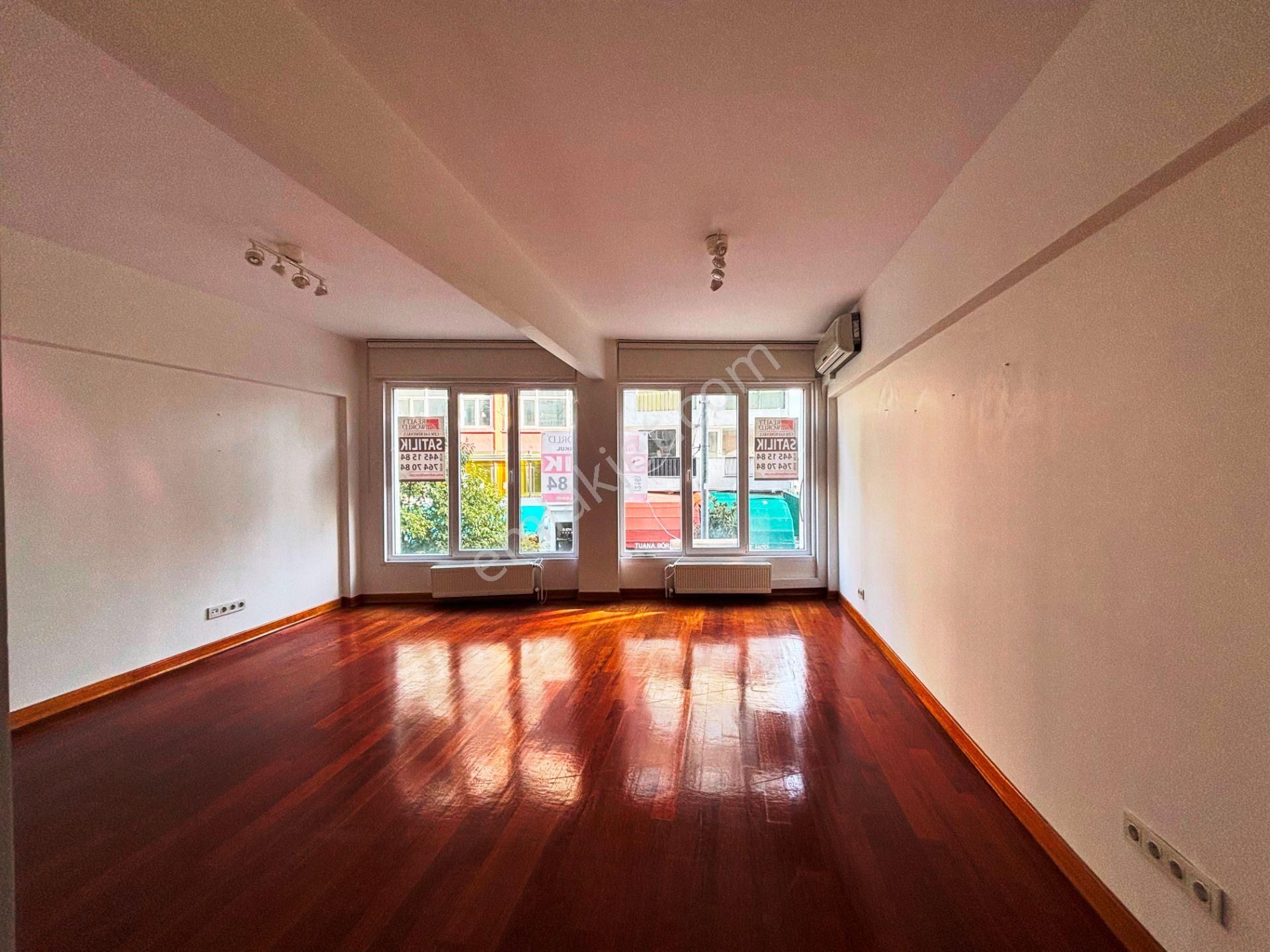Bahariye Caddesi'nde 1.kat İskanlı Kombili Boş 95m2 Satılık Ofis - Görsel 4
