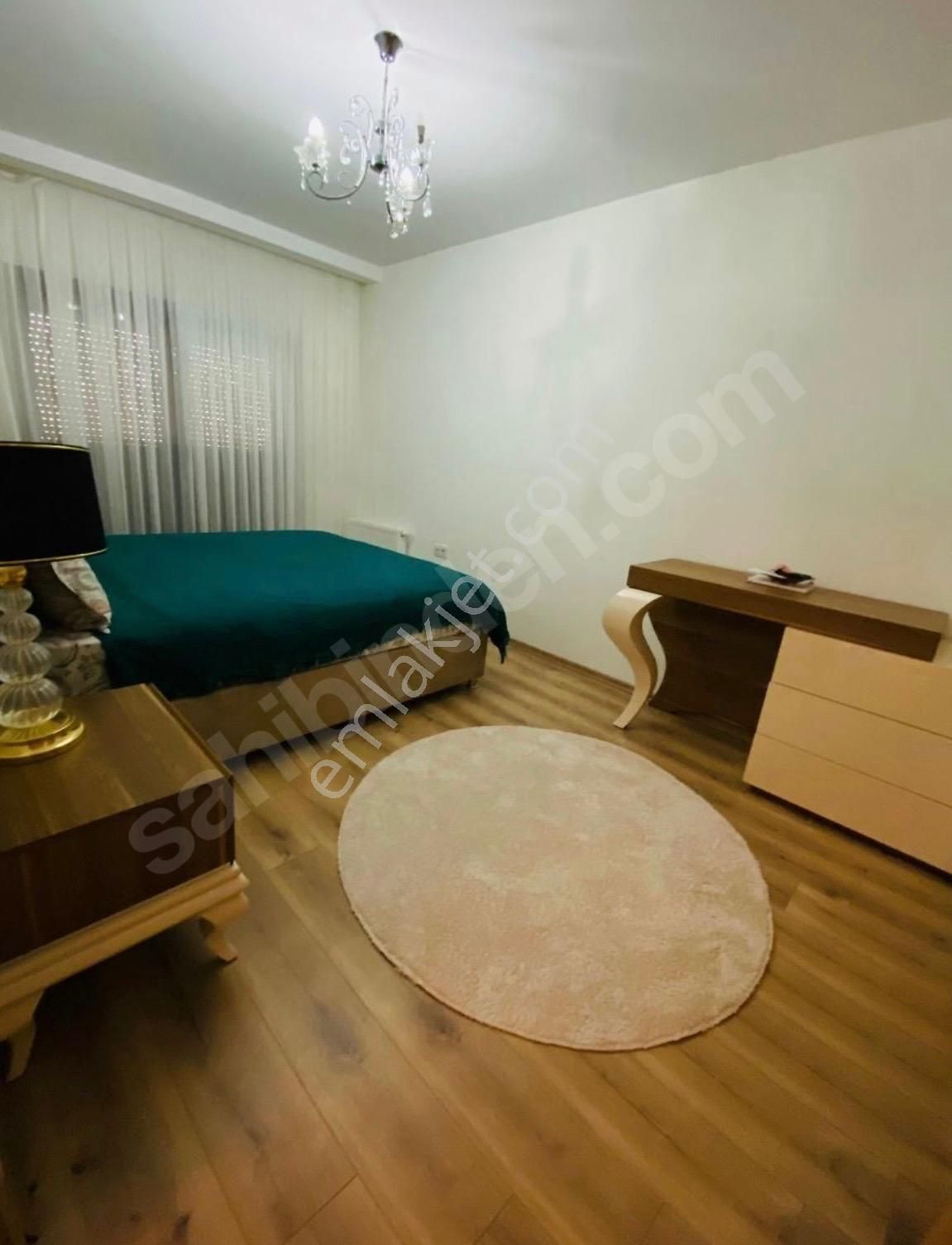 Çivril 1. Tokide Girş Kat İç Dekorasyon Yenilenmiş [160 Metre Kare] Satılık Daire - Görsel 11