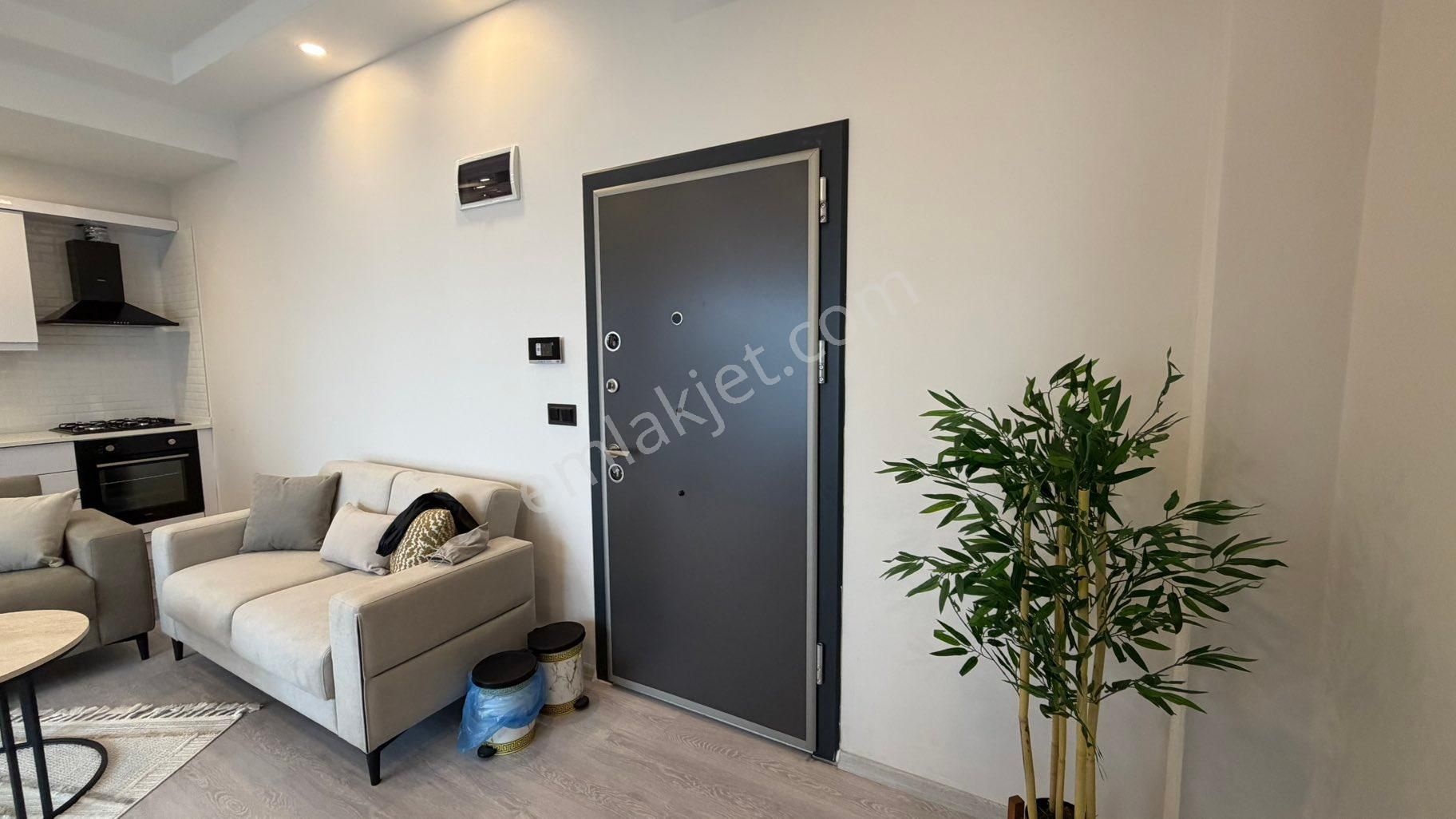 Kuşadası Güzelçamlıda Sıfır Yapım Satılık Eşyalı 1+1 Daire - Görsel 9