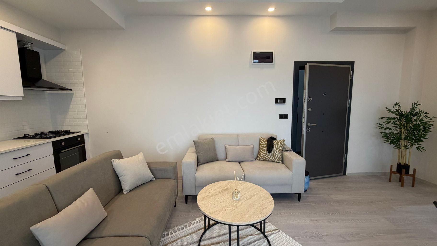 Kuşadası Güzelçamlıda Sıfır Yapım Satılık Eşyalı 1+1 Daire - Görsel 23