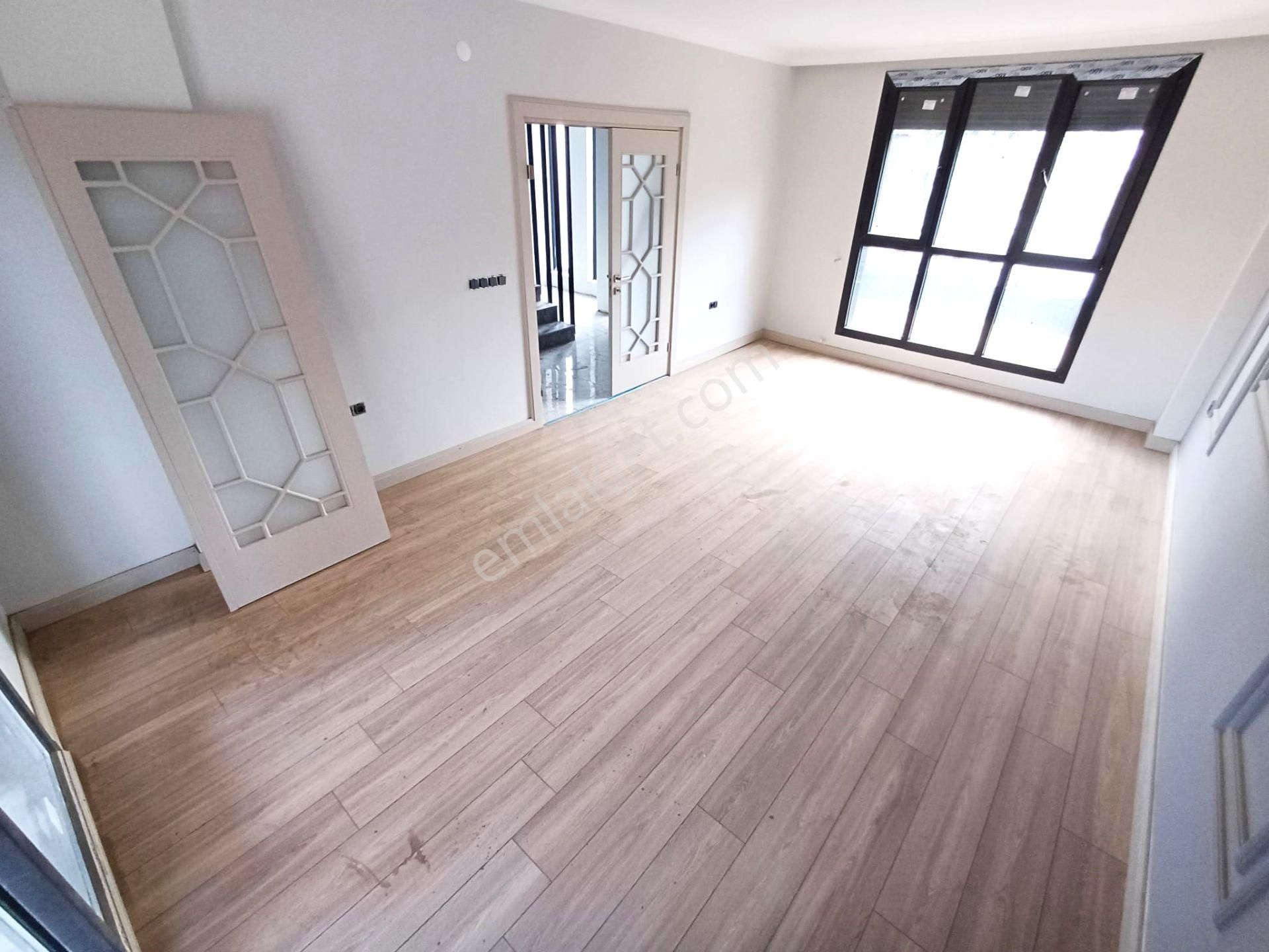 Burhaniye Ören'de Aygülden Sıfır Site İçi,havuzlu,bağımsız,teraslı Yerden Isıtmalı 3+1 Satılık Villa - Görsel 10