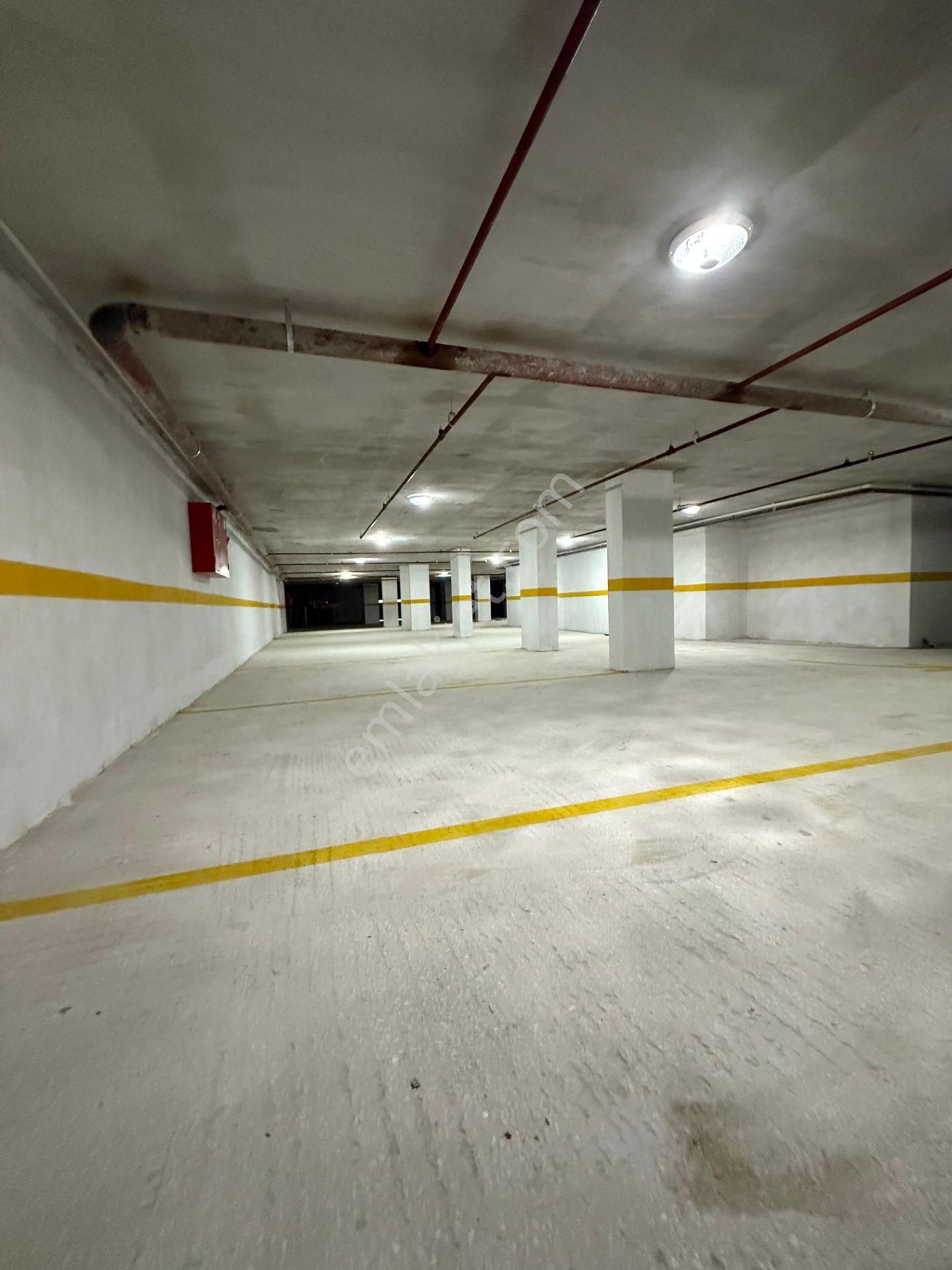 Silivri Twin Towers Sitesinde Havuzlu 2+1 Satılık Daire - Görsel 31