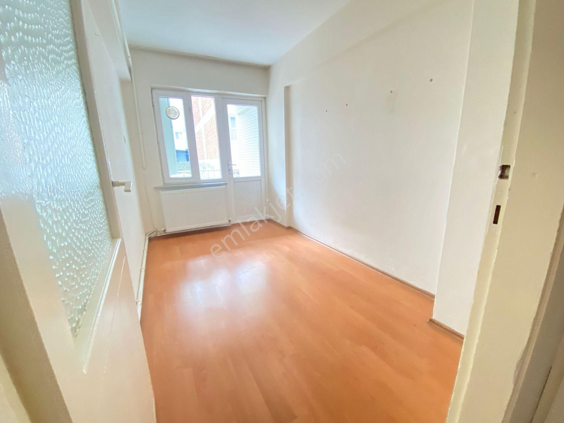 Bursa Yıldırım Emirsultanda 3+1 110 M Ara Kat Kombili Daire - Görsel 8