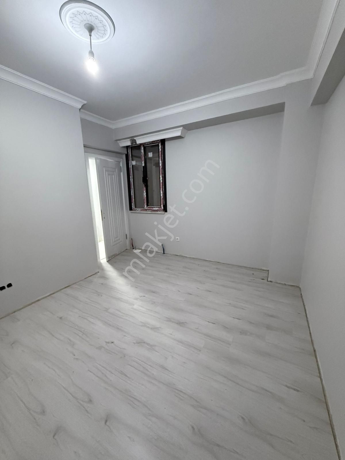 Gültepe Mah. Metrobüse Yakın 2+1 110 M2 Balkonlu Y.giriş... - Görsel 17