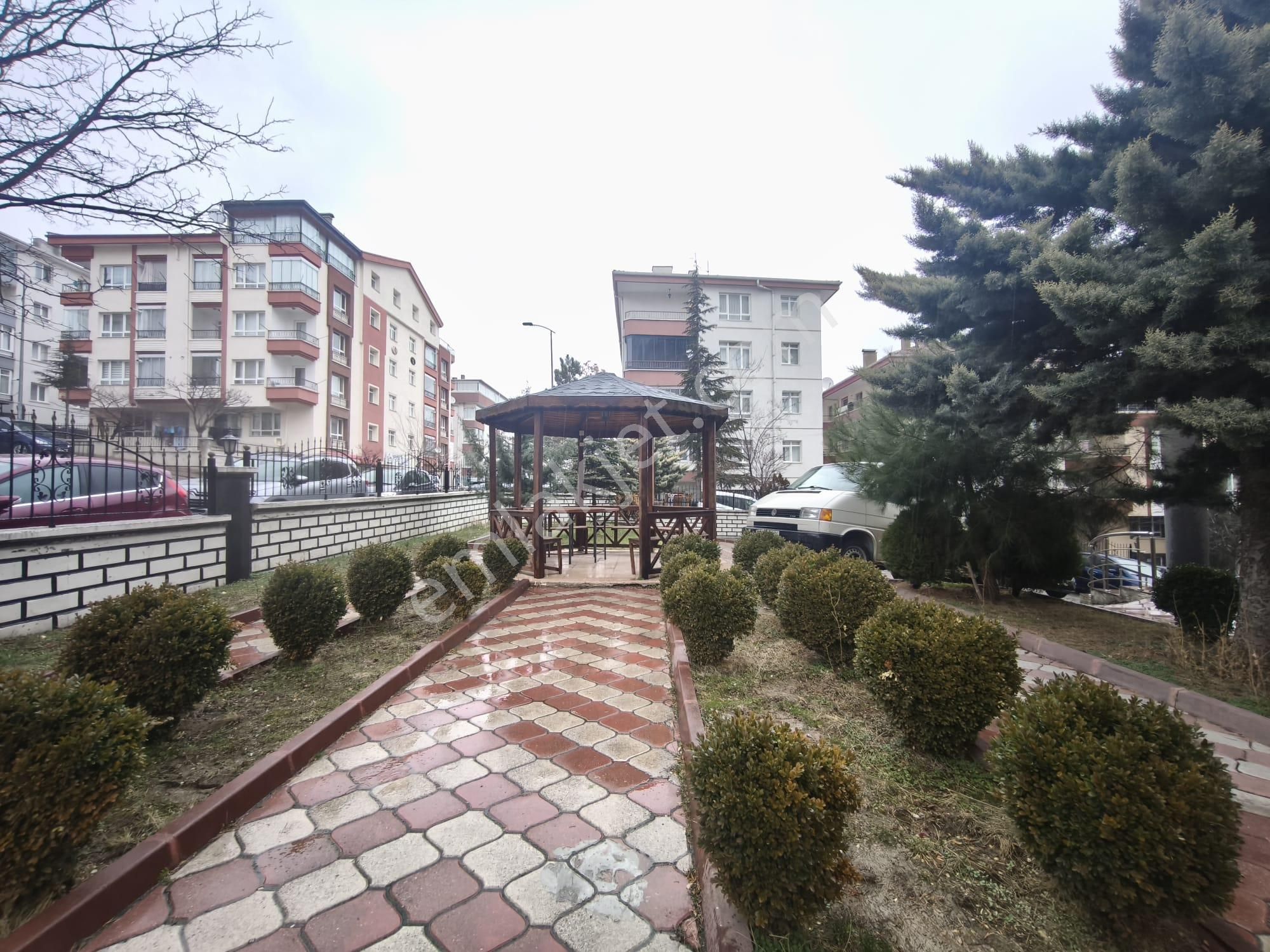 Kalecik Emlak'tan Site Dairesi Çift Asansörlü Merkezi Sistem 3+1 - Görsel 25