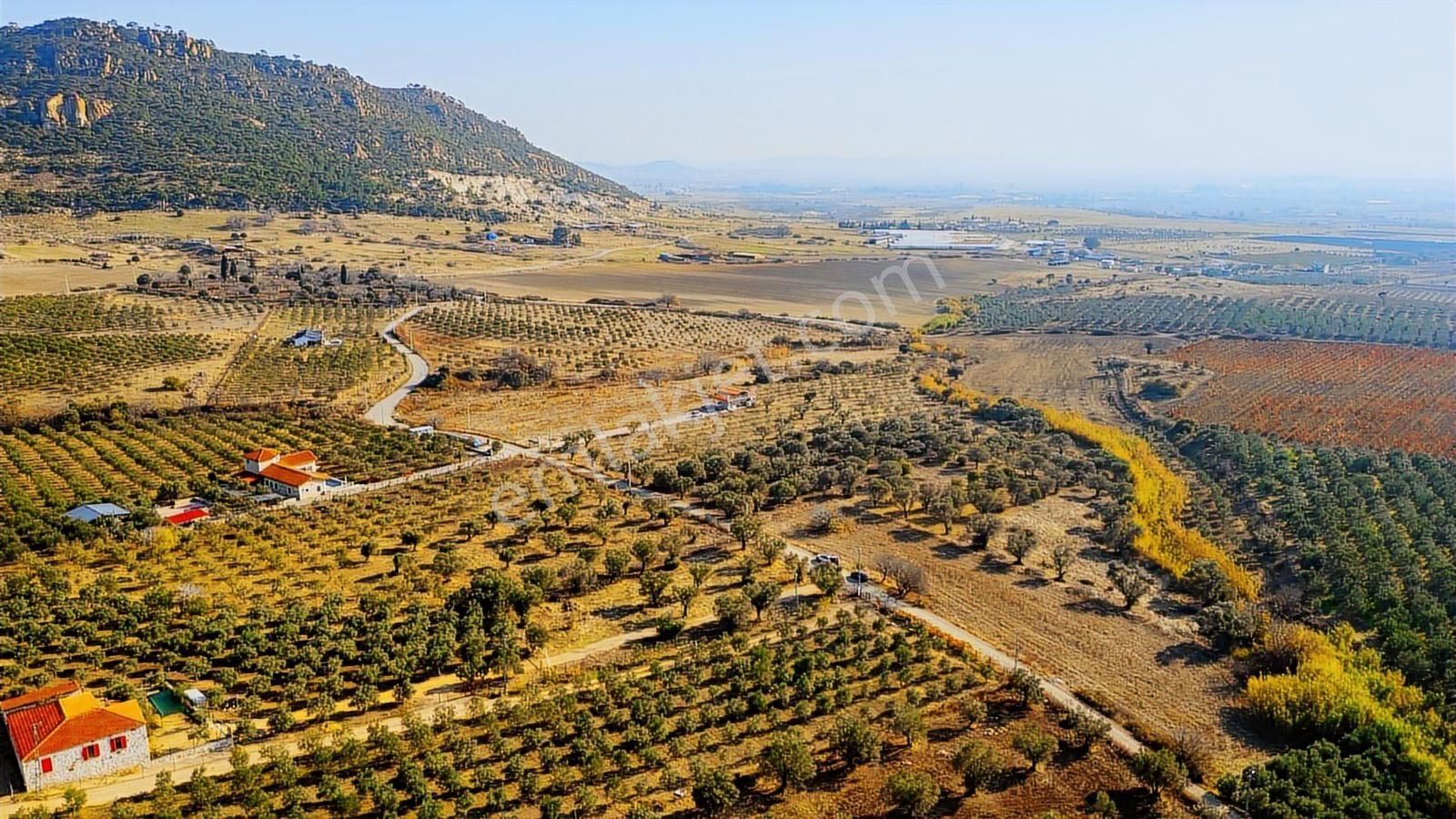 Foça Kocamehmetler'de Yol Üzeri Satılık 2 Dönüm Tarla - Görsel 22