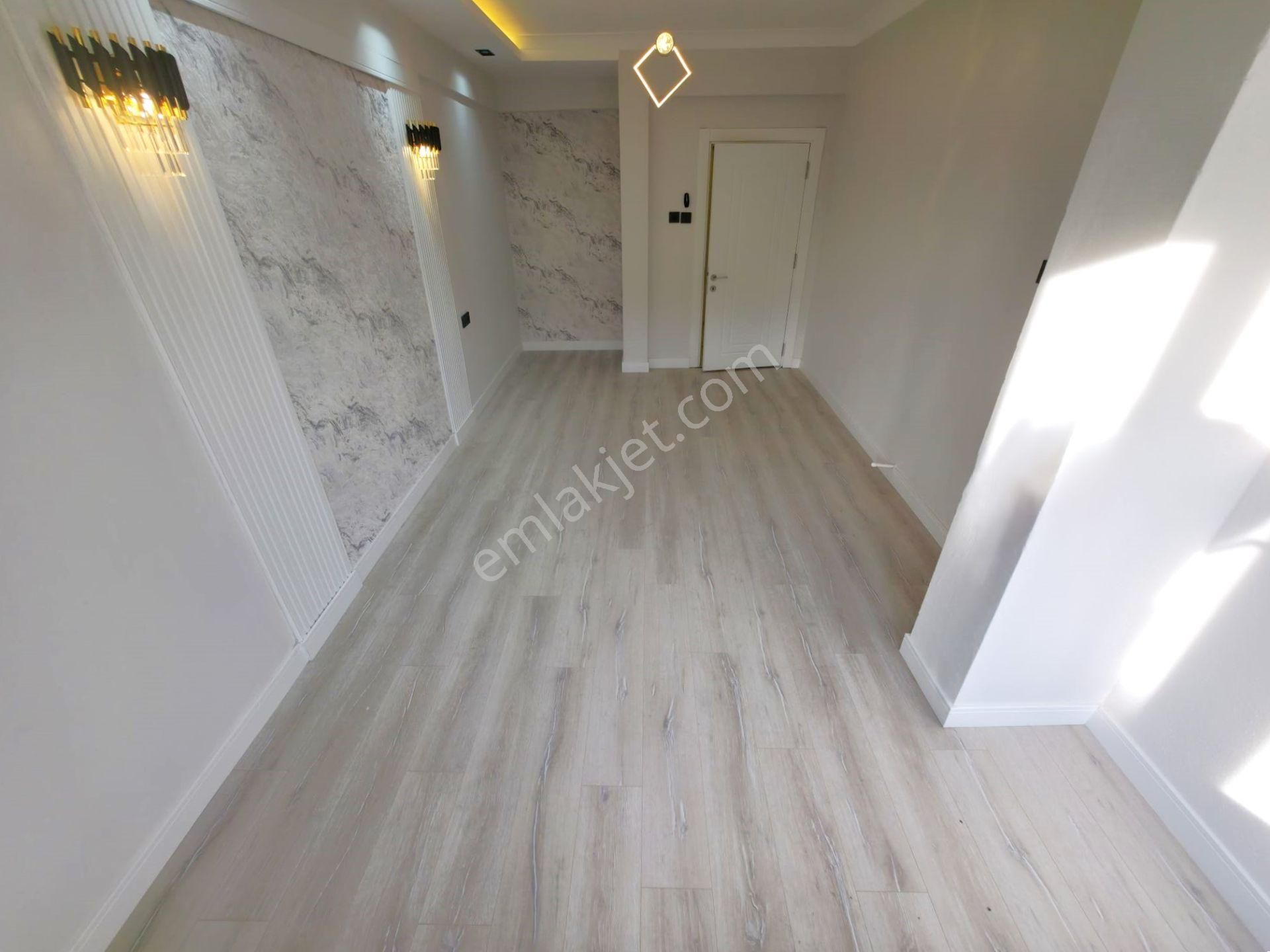Aygülden Akçay'da Bu Ev Benim Olmalı Dedirten Tasarımıyla Site İçi Ön Cephe Ara Kat 2+1satılık Daire - Görsel 18