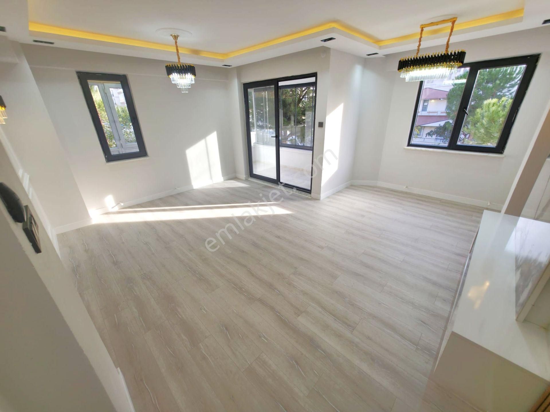 Aygülden Akçay'da Bu Ev Benim Olmalı Dedirten Tasarımıyla Site İçi Ön Cephe Ara Kat 2+1satılık Daire - Görsel 11
