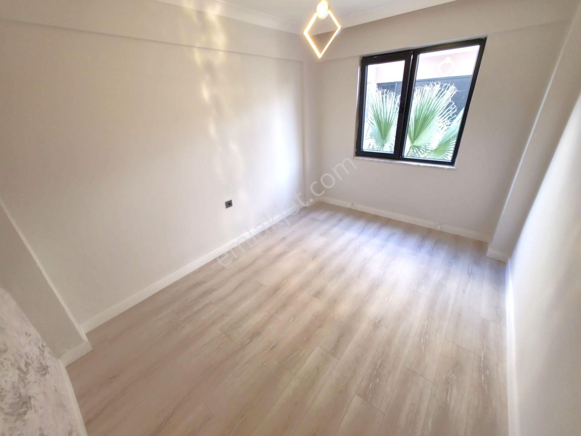 Aygülden Akçay'da Bu Ev Benim Olmalı Dedirten Tasarımıyla Site İçi Ön Cephe Ara Kat 2+1satılık Daire - Görsel 23