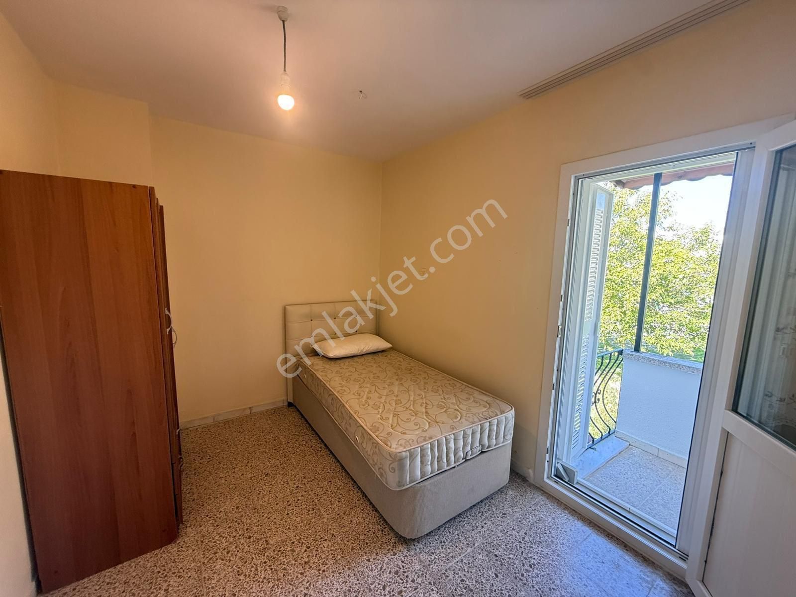 Davutlar Sahilinde Denize 50 Metre Mesafede Yazlık - Görsel 19