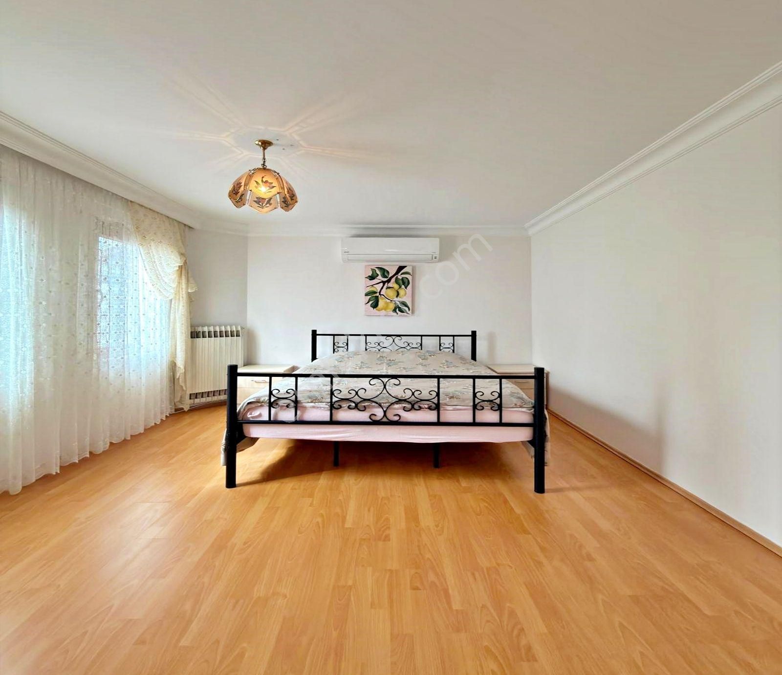 Büyükçekmece Güzelce'de Denize Sıfır Site İçi 4+1 Satılık Villa - Görsel 33