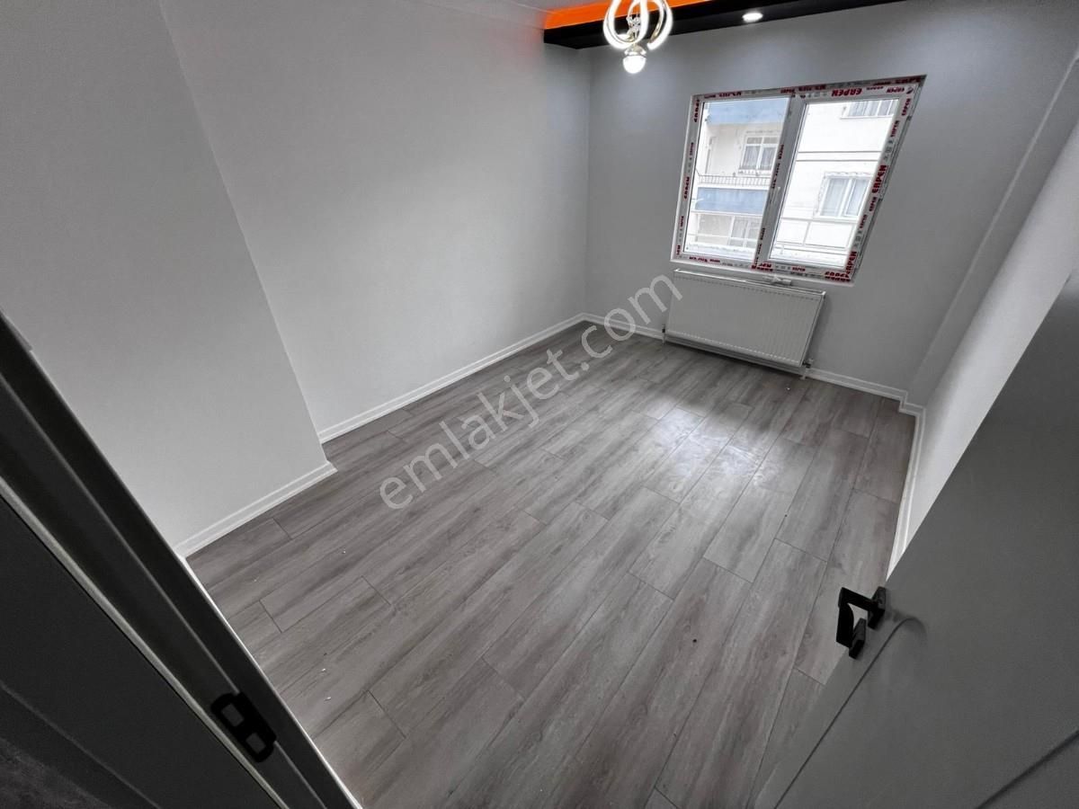 Bosna Caddesi Üzerinde 3+1 E.banyolu G.odalı Ara Kat Modern Şık - Görsel 14