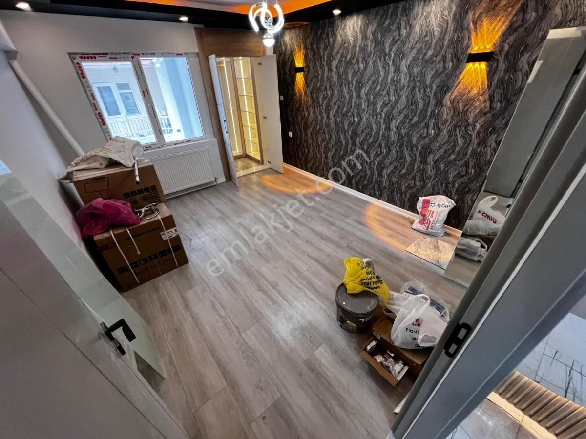 Bosna Caddesi Üzerinde 3+1 E.banyolu G.odalı Ara Kat Modern Şık - Görsel 20