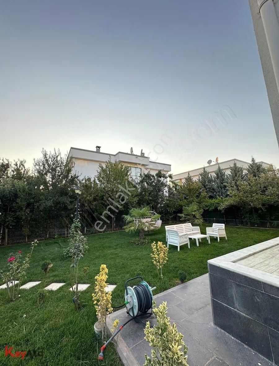 Dicle Üniversitesi Yakınında, Ortak Havuzlu Sitede Satılık Moder - Görsel 9