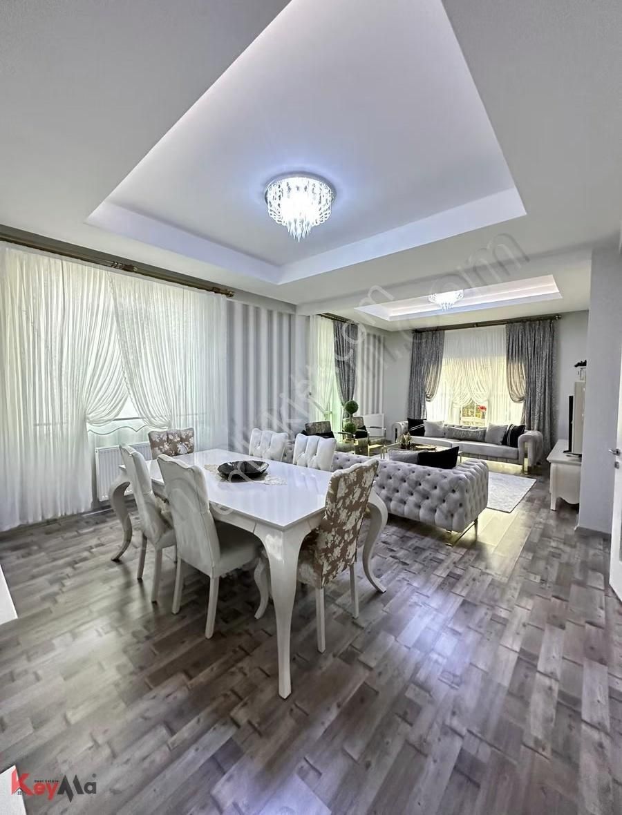 Dicle Üniversitesi Yakınında, Ortak Havuzlu Sitede Satılık Moder - Görsel 11