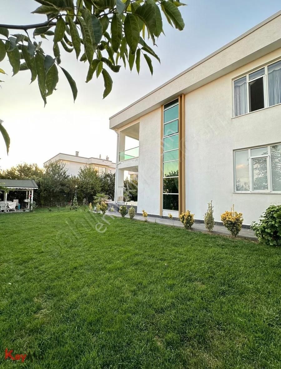 Dicle Üniversitesi Yakınında, Ortak Havuzlu Sitede Satılık Moder - Görsel 10