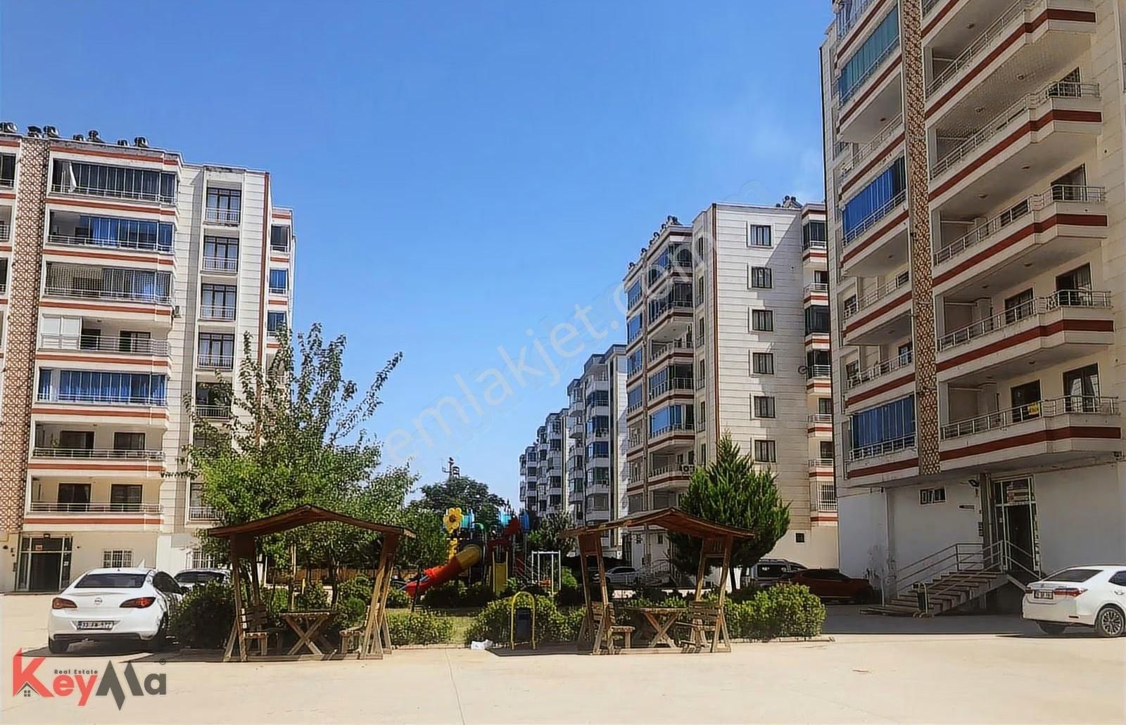 Lüks Sitede Satılık Daire - Görsel 4