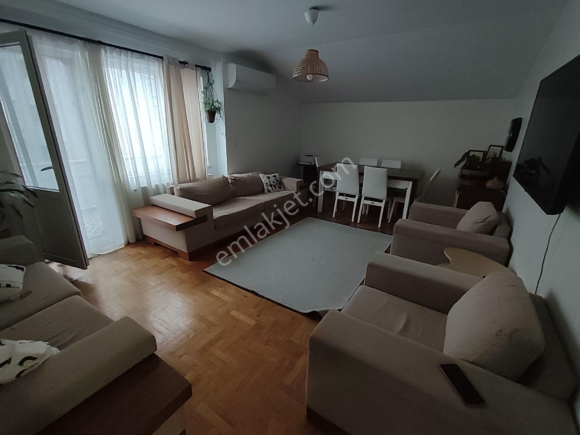 Orhantepe Mah.çınar Cad.arkasında Dolmuşa Marmaraya Çok Yakın 2+1 - Görsel 2