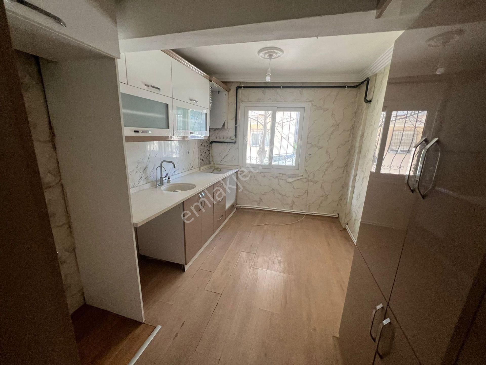 Acill Yeşilyurt Hastanesi Yanında 2+1 100m2 D.gazlı Ayrı Mutfak Balkonlu Ferah Daire - Görsel 13